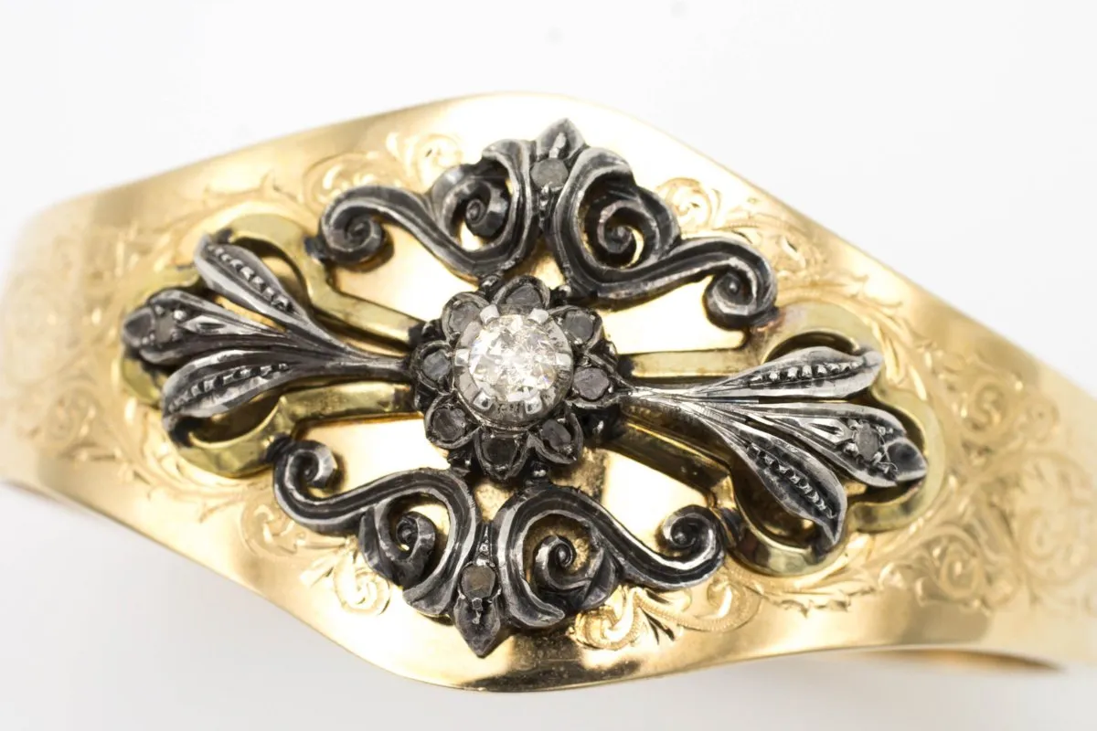 Antique Dutch bracelet in rose gold and silver with rose diamond