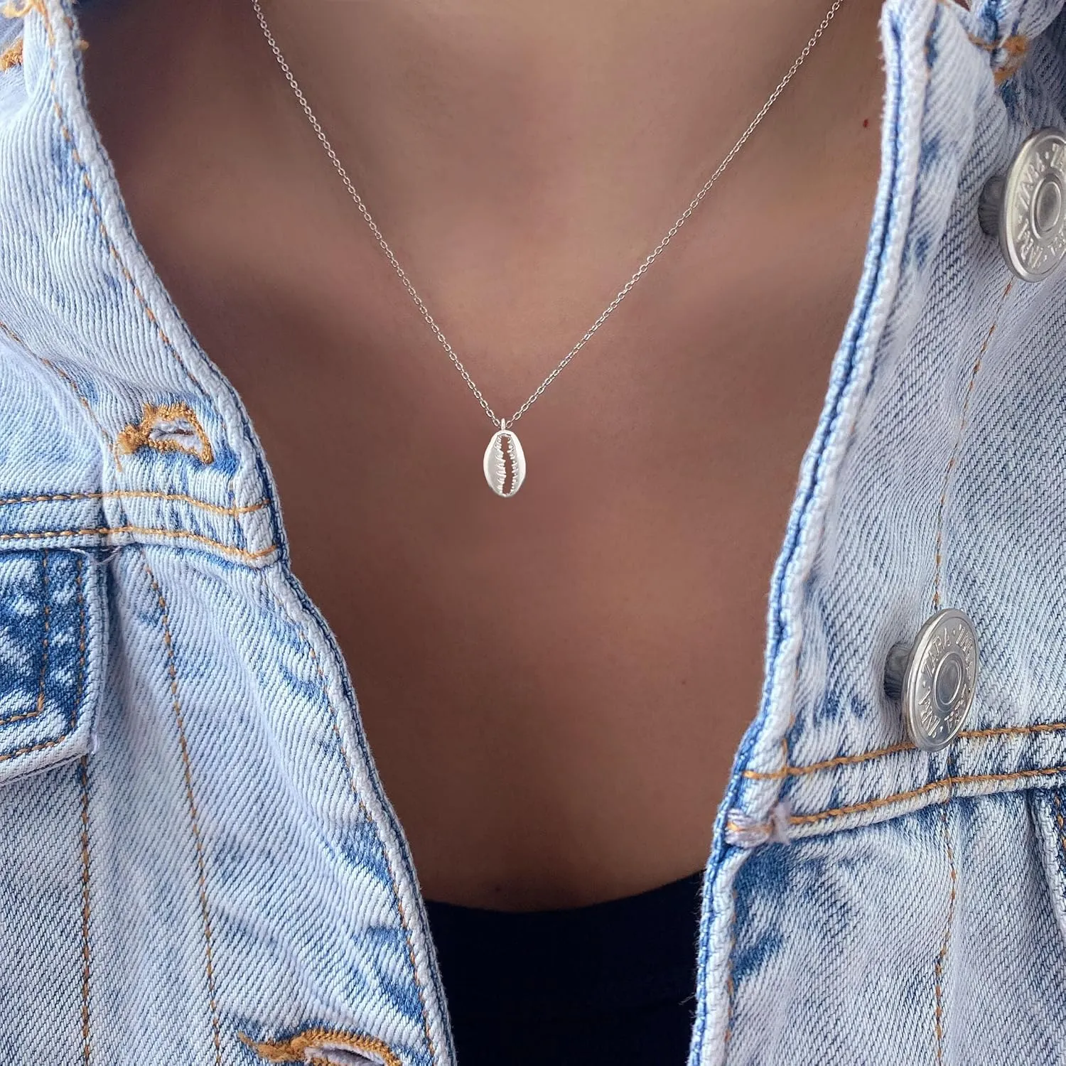 Beach Ocean Lover Necklace For Women, Beach Wave Whale tail Surfing Pendant Necklace 18K Gold Dipped Silver Dainty Beach Necklace (Silver, Shell)