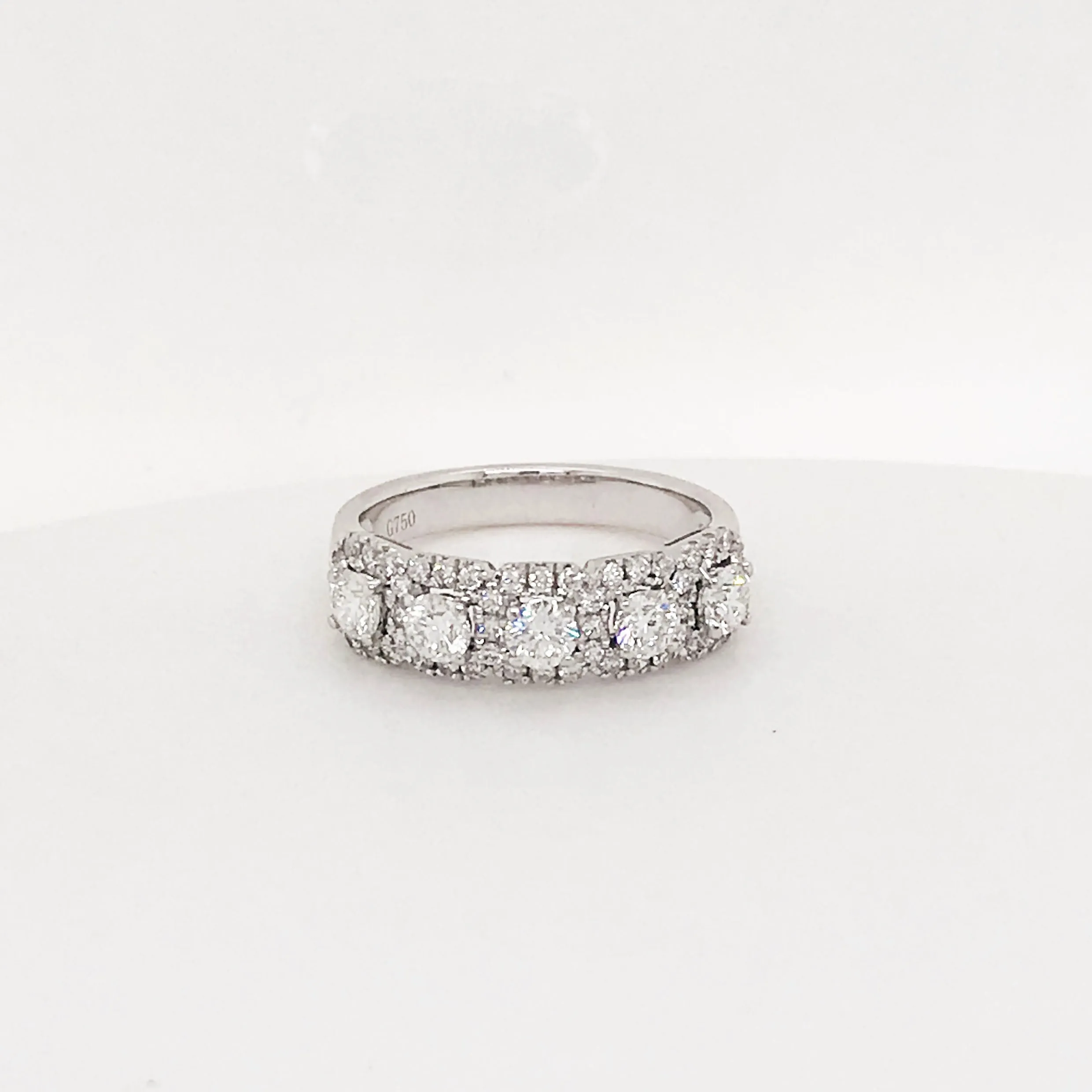 Five Diamond Halo Anniversary Band