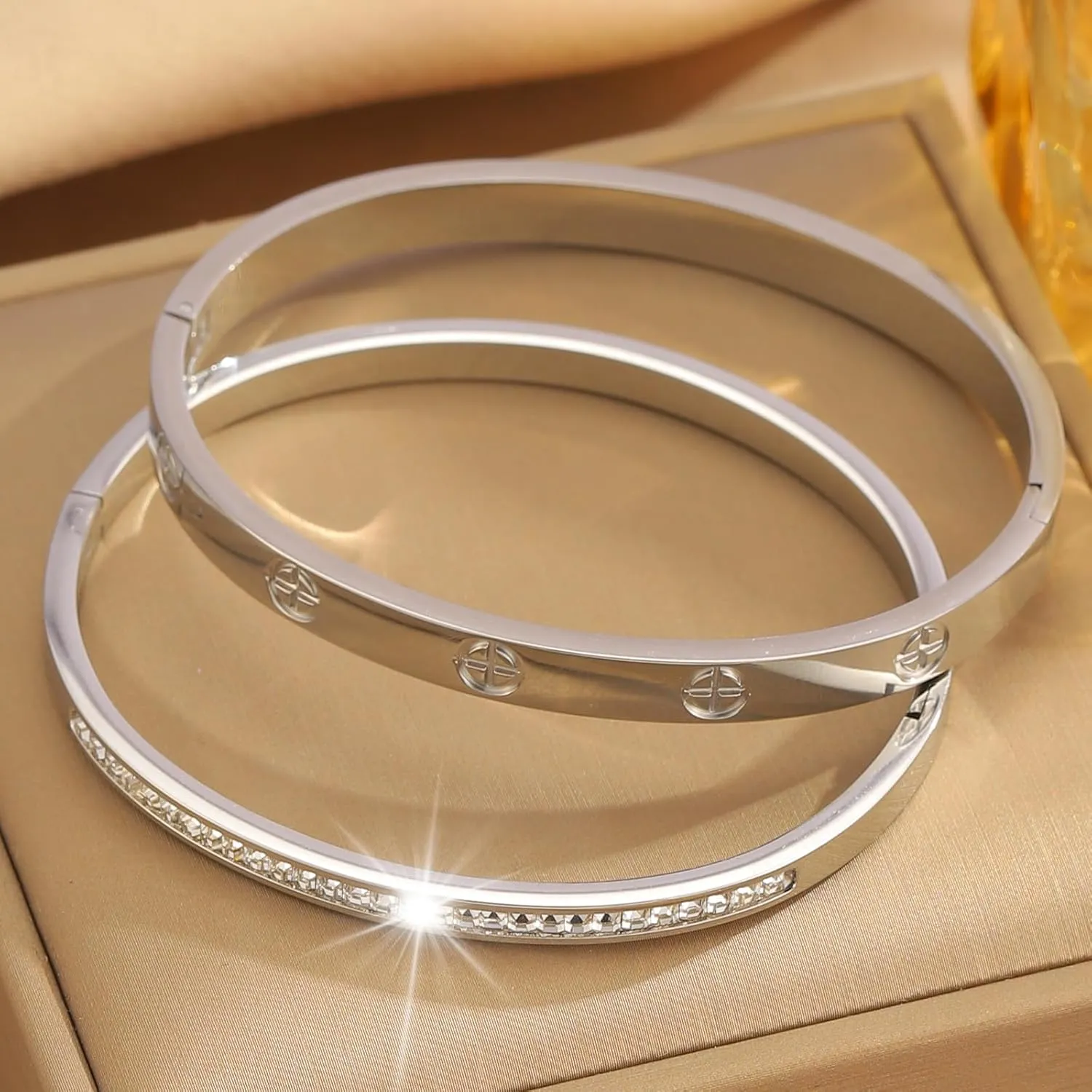 Gold Bangle Bracelets for Women - 2PCS 18 K Gold Plated Stainless Steel Love Bangle Friendship Stack Bracelet Bangle for Her.