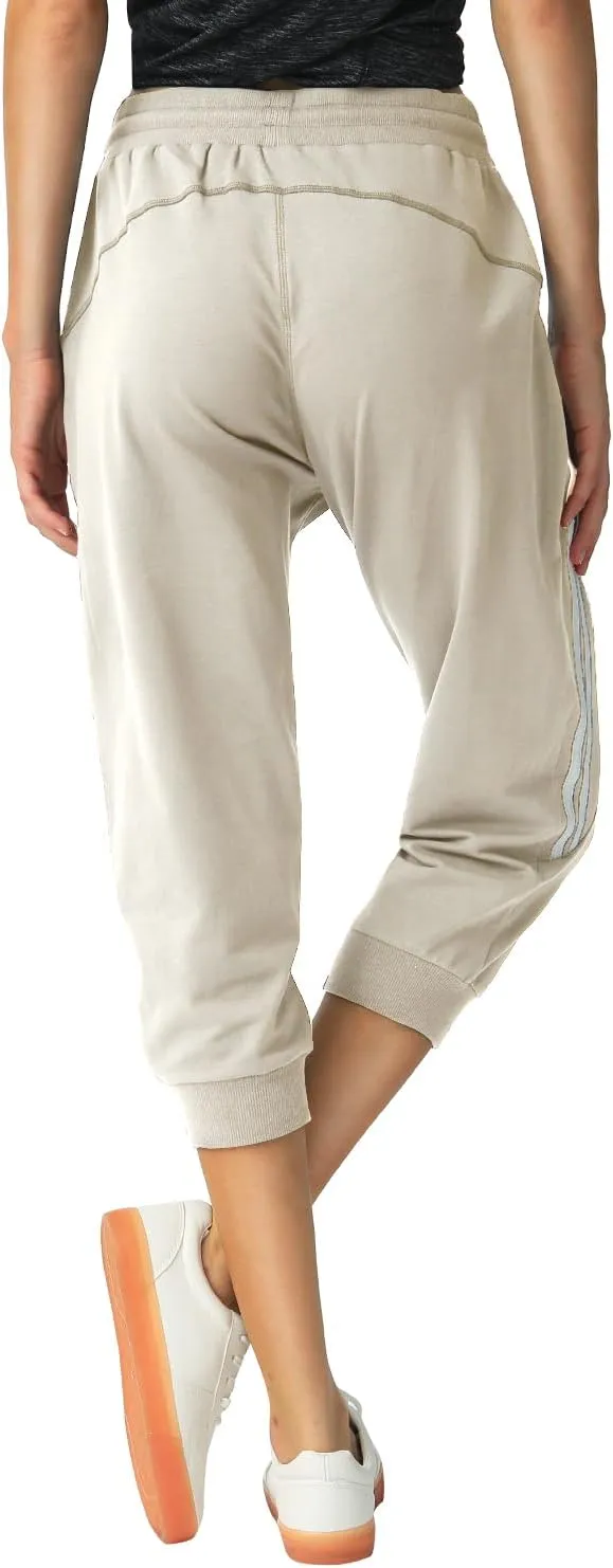 SPECIALMAGIC Women's Capri Pants Cropped Joggers with Pockets Elastic Waist Drawstring Capri Sweatpants